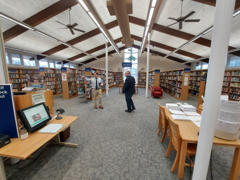 Legislator Malczewski tours local libraries