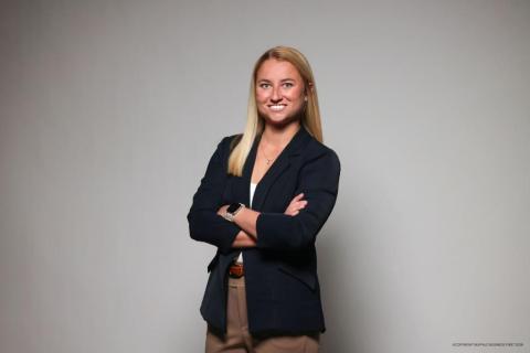 Lindsay-Lorigo-Headshot