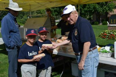 baseball kids hot dogs